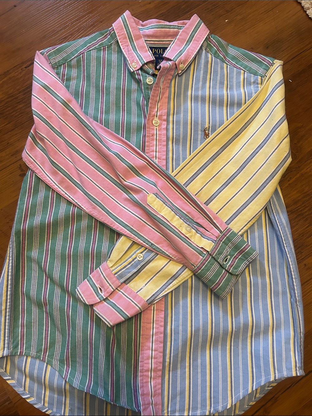 Ralph Lauren Boy button down shirt. Small (8)